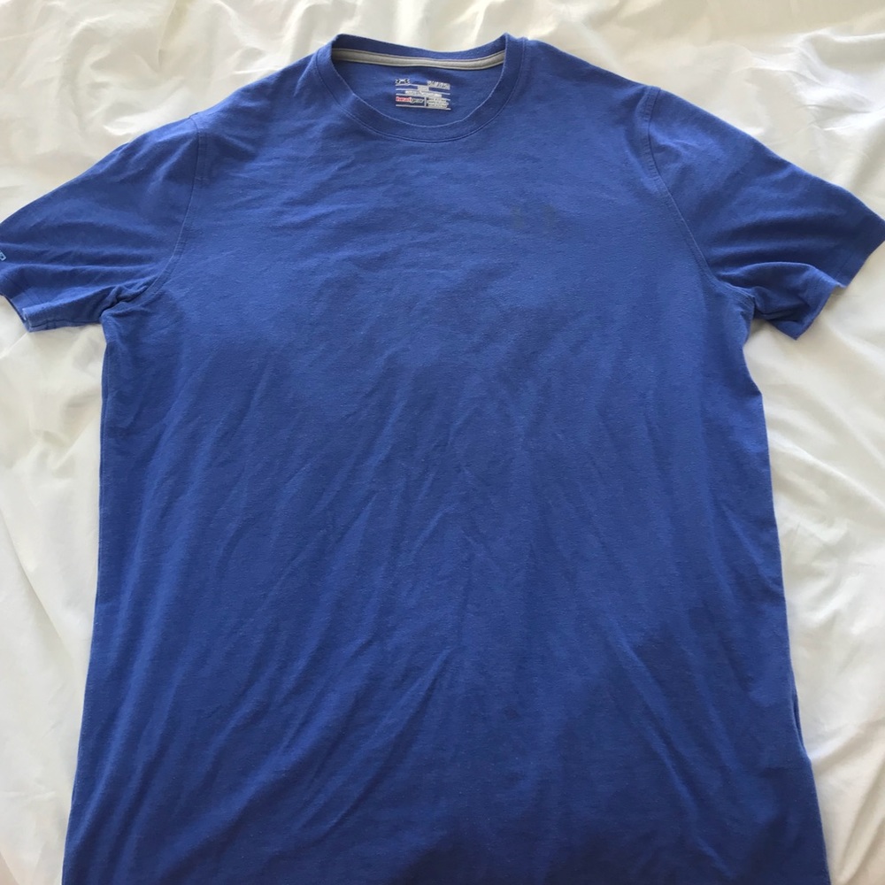 Under Armour t-shirt