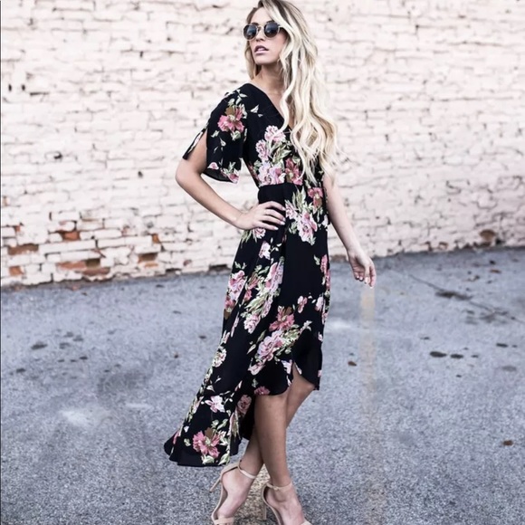 Host Pick 💘Vintage Rose Floral Print Dress - Picture 3 of 8