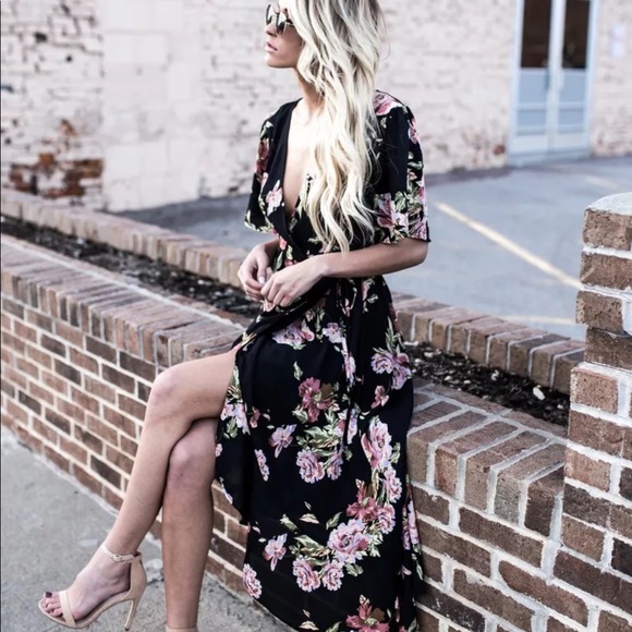 Host Pick 💘Vintage Rose Floral Print Dress - Picture 4 of 8