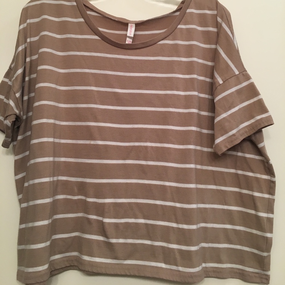 Stripped top