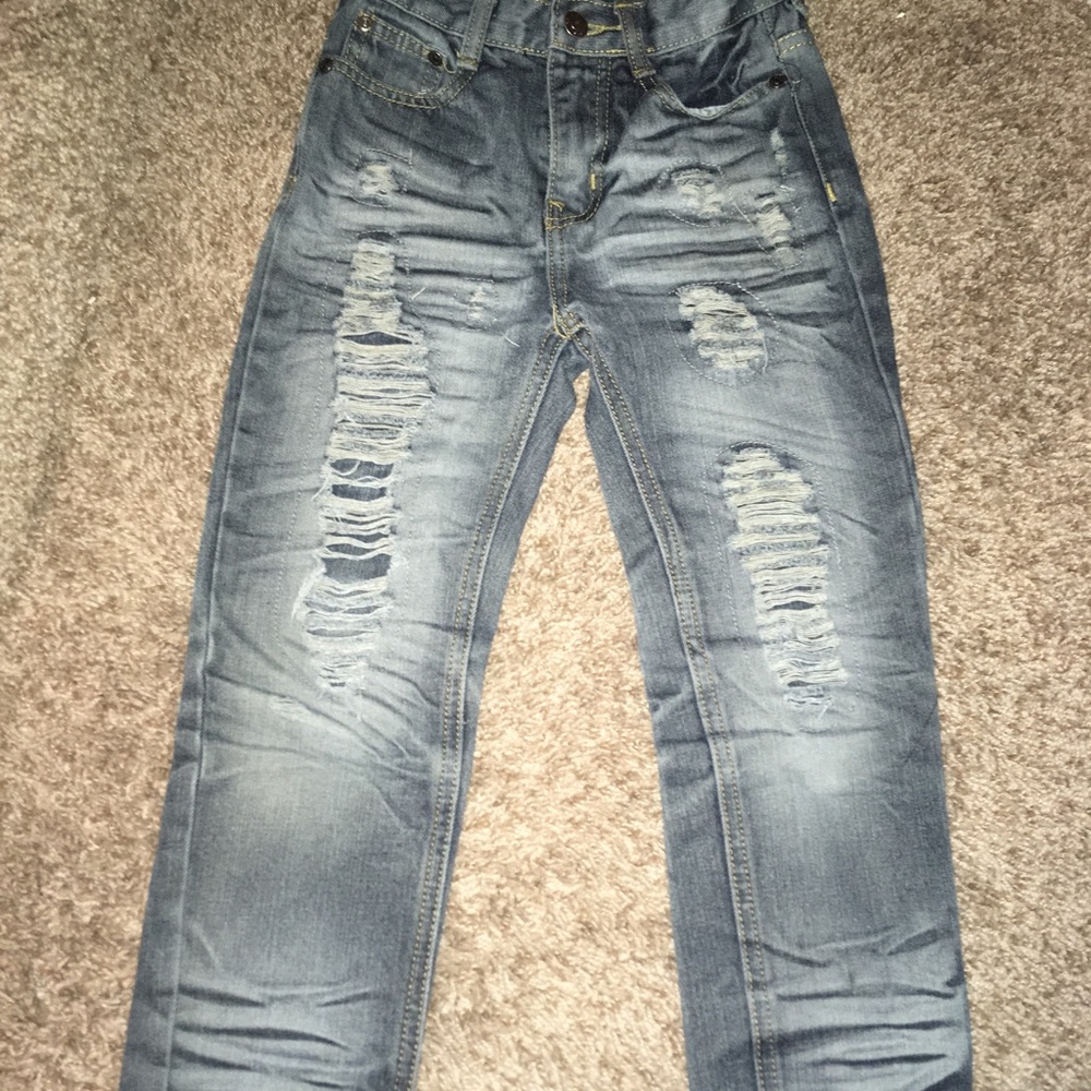 Distressed Boys size 7 Jeans