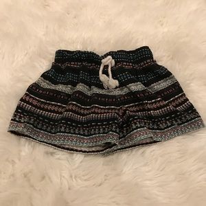 Girls pattern shorts