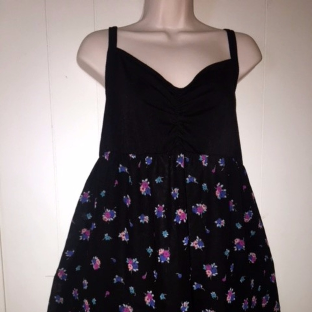 Torrid Black Flowery Babydoll Tunic Size 3 EUC