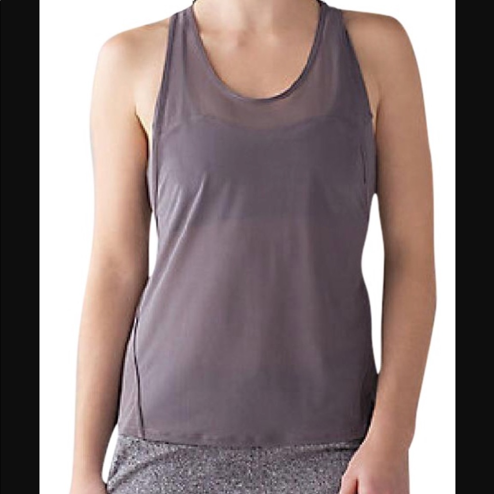 Lululemon Light and Breezy tank Luxtreme