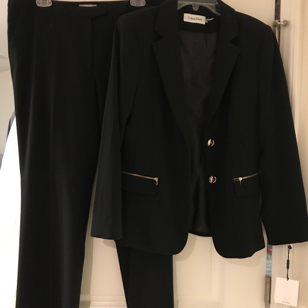 Calvin Klein Women's Two-Piece Pants Suit