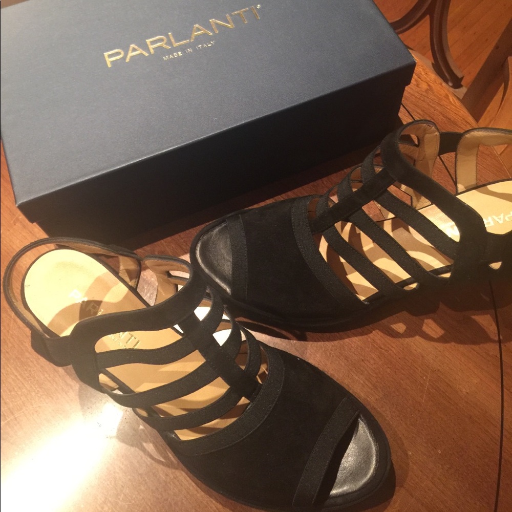 Black suede women’s sandals made by Parlanti.