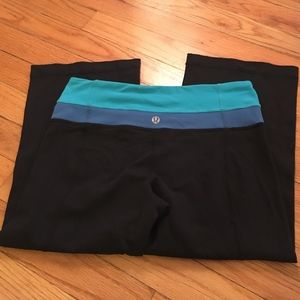 Lululemon Athletica Yoga Capris size 4