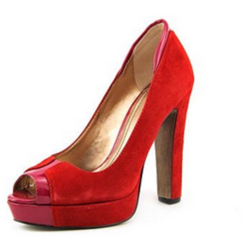 BCBGeneration Women's Jodeci Platform Pump