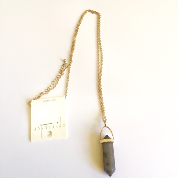 Grey crystal with gold chain - Picture 2 of 2