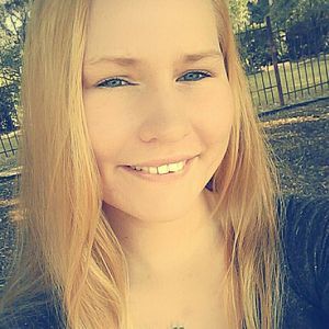 Meet your Posher, Daisha