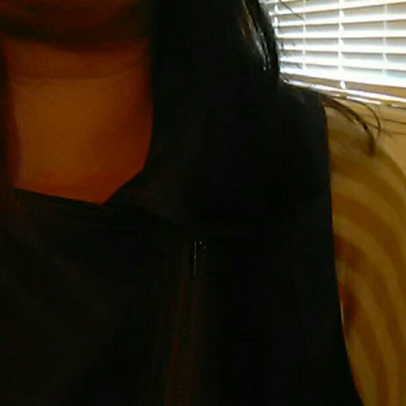 Faux leather moto vest - Picture 5 of 7