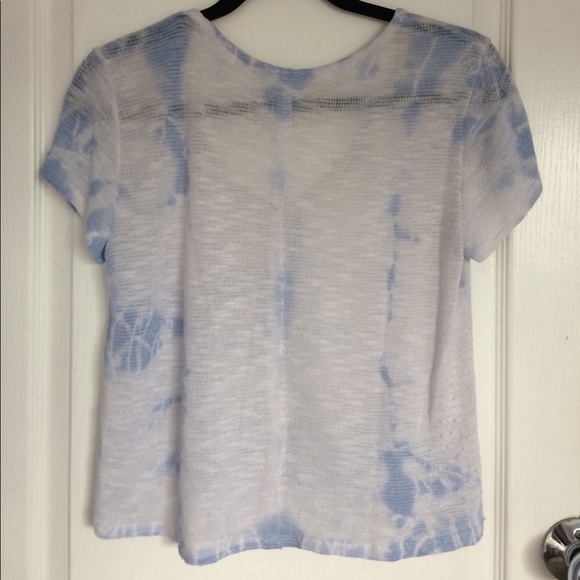 light blue and white tee - Picture 3 of 3