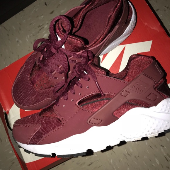 Nike Other - Nike Huraches
