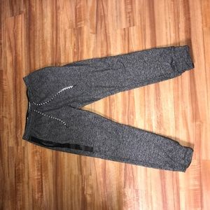 AMERICAN EAGLE JOGGERS ⭐️NEW⭐️