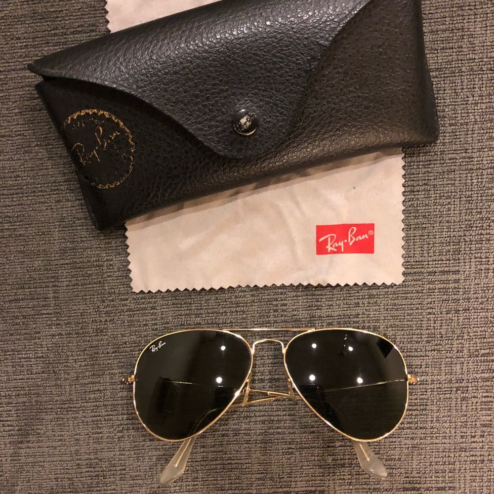 Ray-Ban Aviator Classic Sunglasses