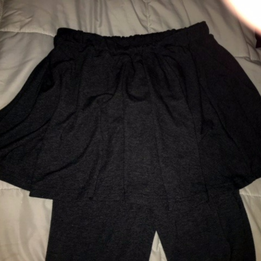 Aize Skirted Slate Gray Leggings 4X EUC