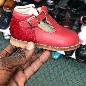 Walking shoes for Infants and Toddlers