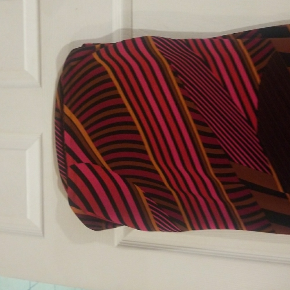 Shirt - Picture 5 of 5