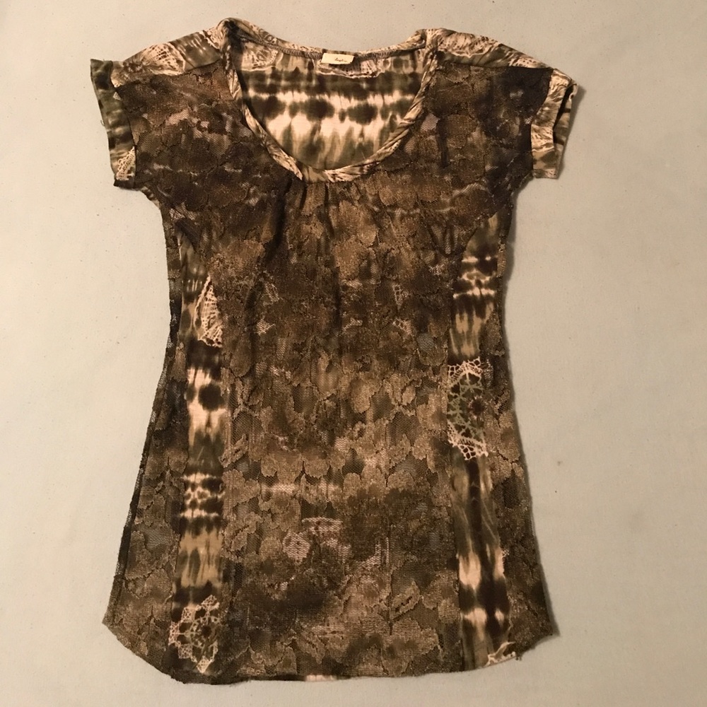 Daytrip short sleeve top