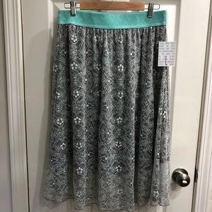 Lola skirt, 2-tone gray lace with sea foam elastic
