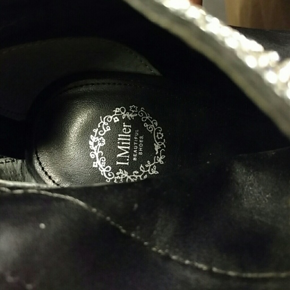 I. Miller Rhinestone Heels 🎄 - Picture 7 of 8