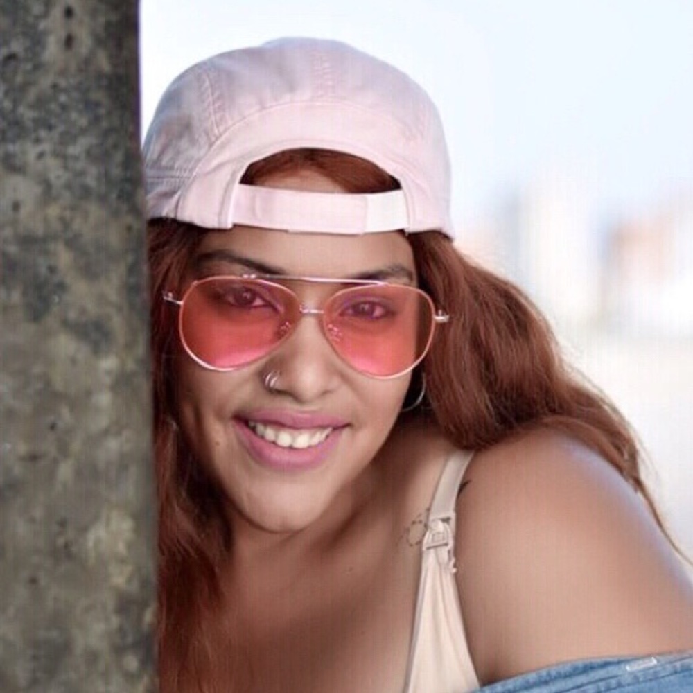 Meet your Posher, Kyas