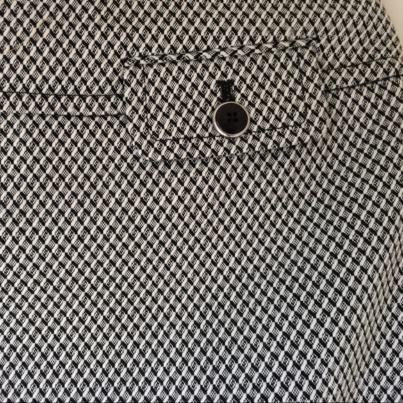 Loft mini skirt - Picture 2 of 4