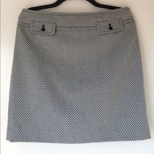 Loft mini skirt