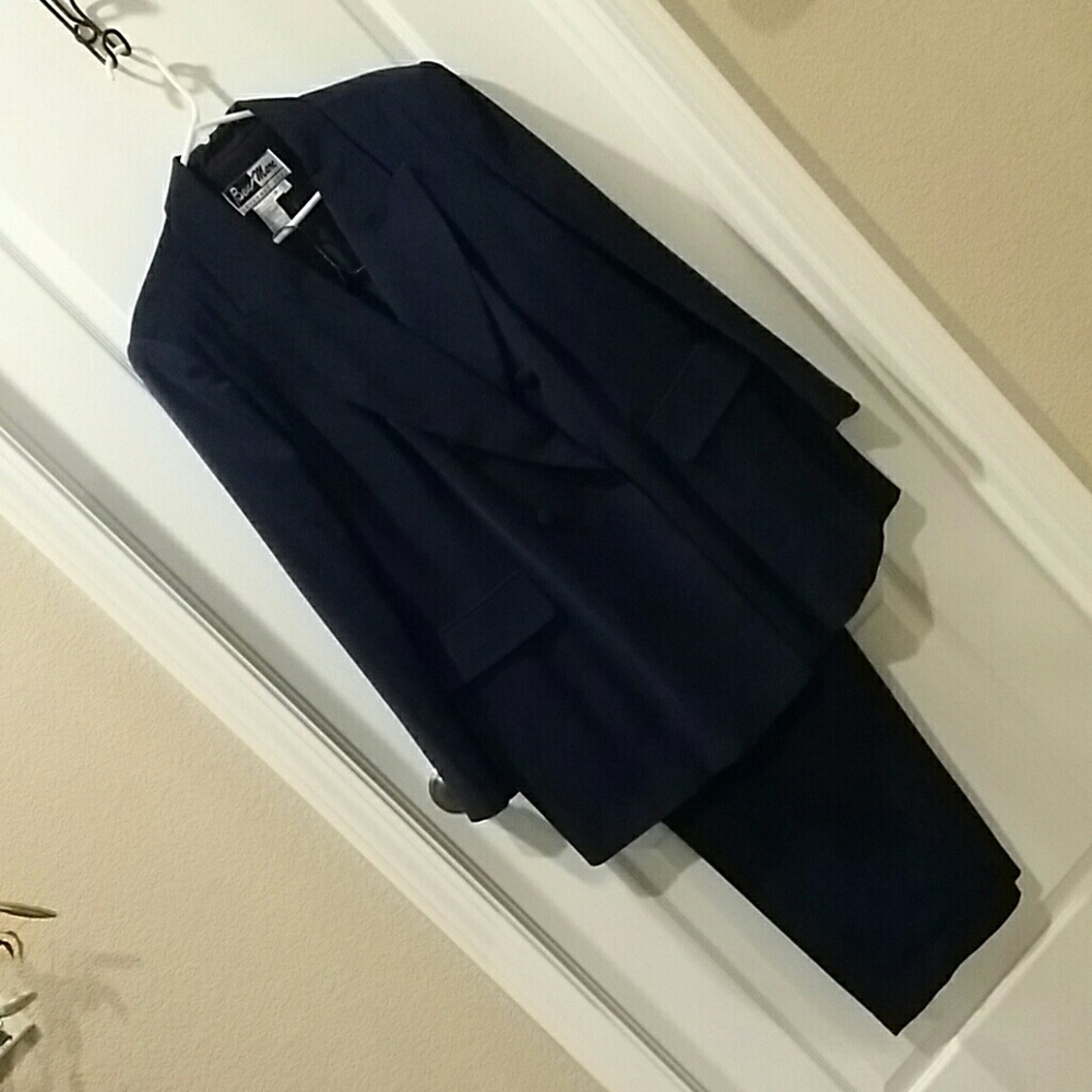 Pant Suit