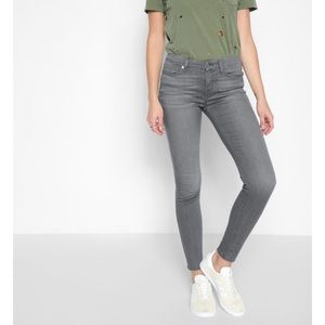B(air) denim skinny in Chrysler grey.