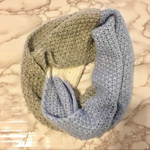 Old Navy Infinity Scarf Blue White Gray