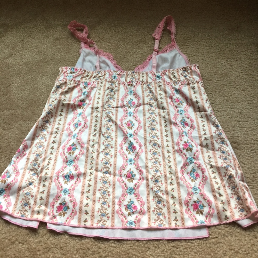 Intimate sleepwear - Picture 4 of 5