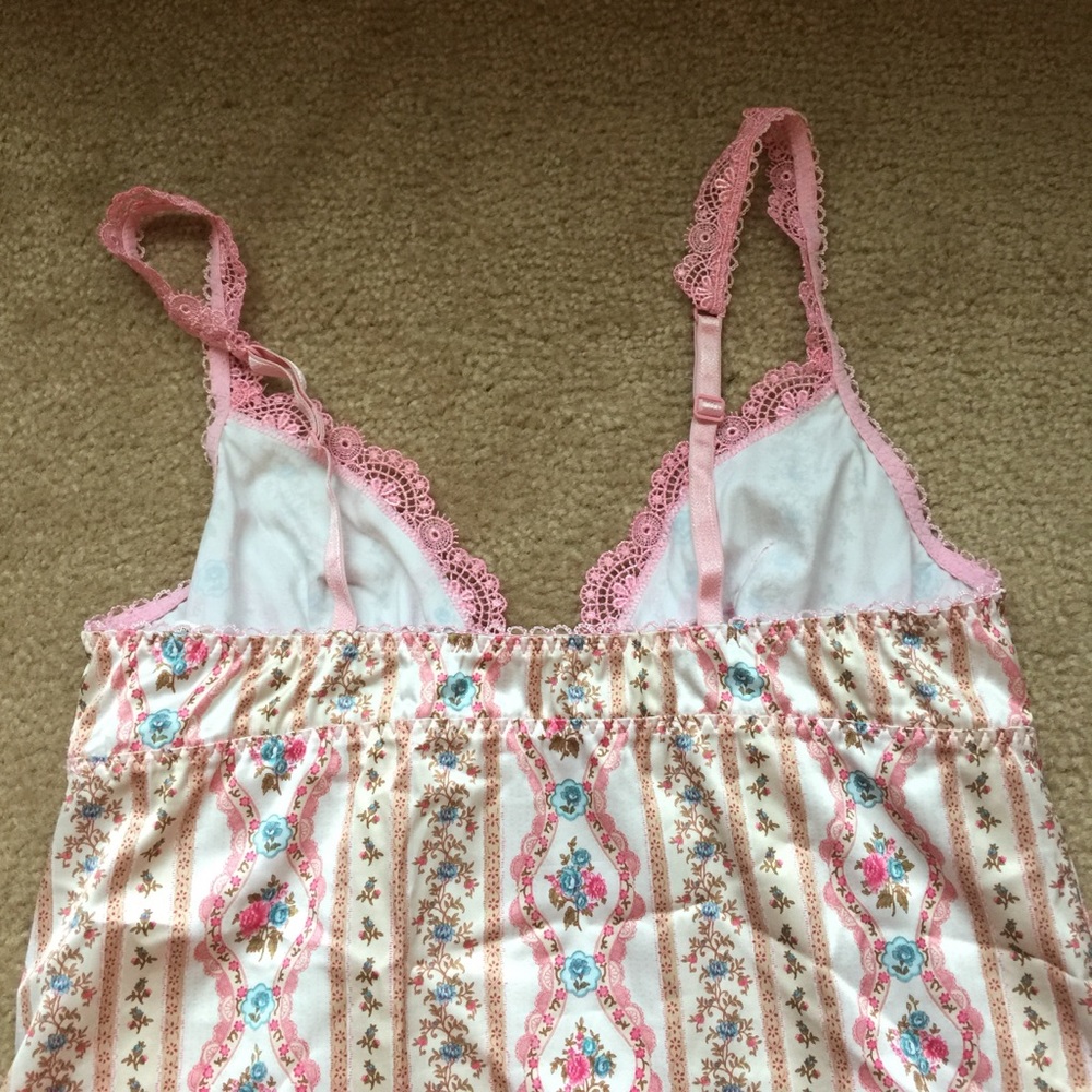 Intimate sleepwear - Picture 5 of 5