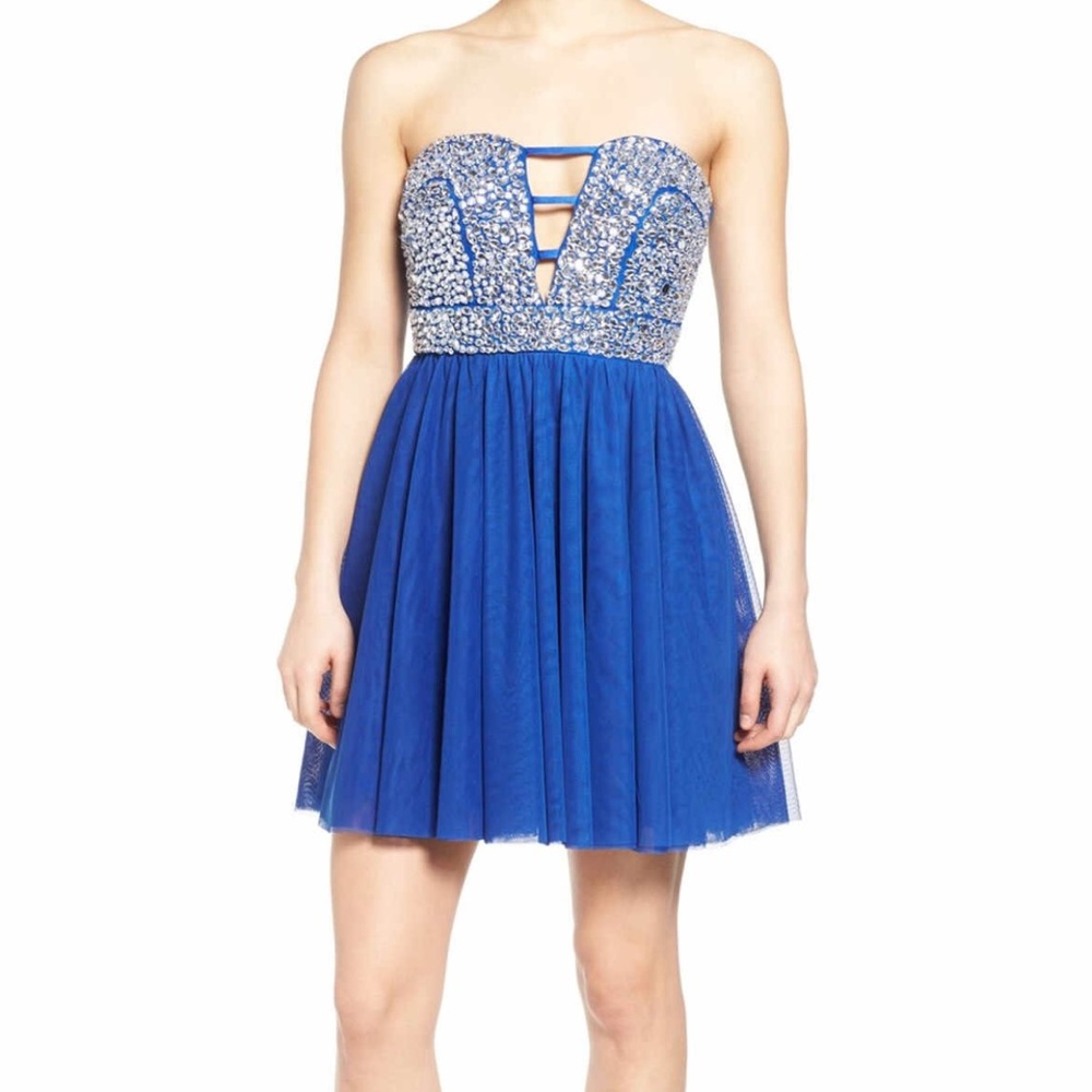 Embellished Strapless Homecoming Dress