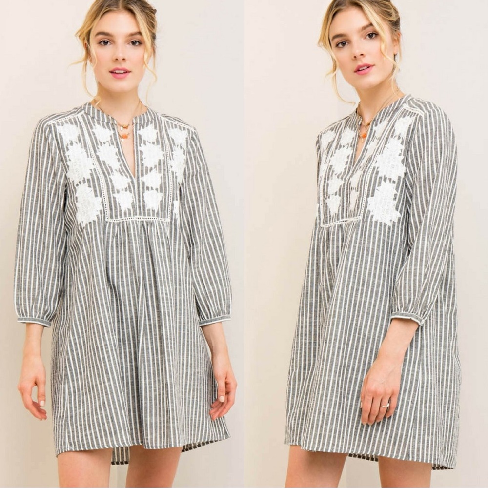🆕Striped Baby-Doll Dress w/ Floral Embroidery
