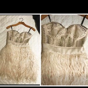 Casual dress. SIZE: Small