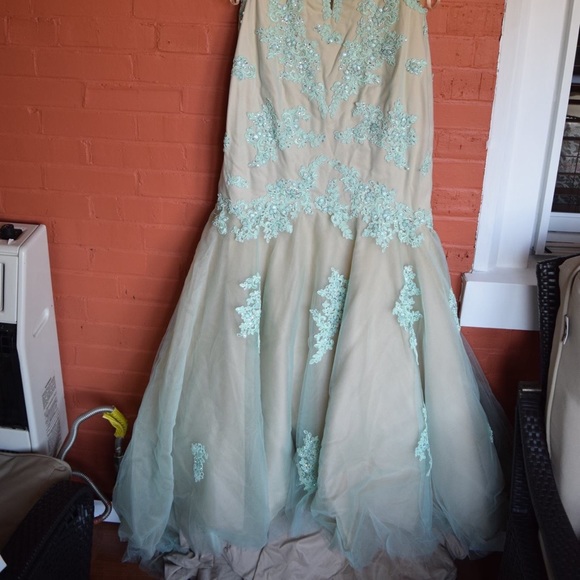 Mint mermaid Prom Dress - Picture 3 of 5