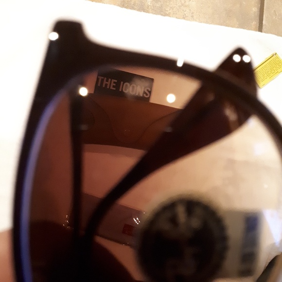 🆕️Erika by Ray-Ban - Picture 3 of 4