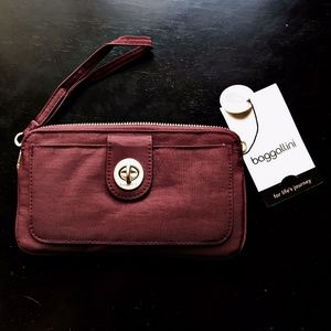 Baggallini Lisbon Wallet: Scarlet