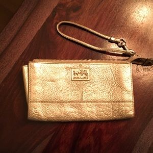 Coach wristlet wallet