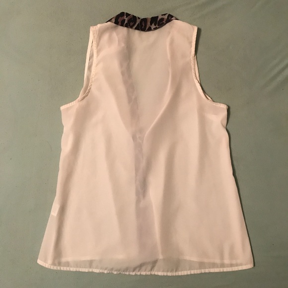 White/Cheetah print tank top - Picture 3 of 4