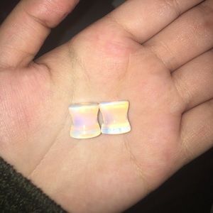 Glass Opalite 00g Plugs
