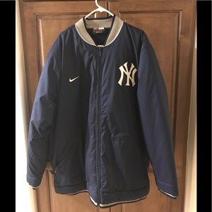 Men's Nike New York Yankee Jacket!