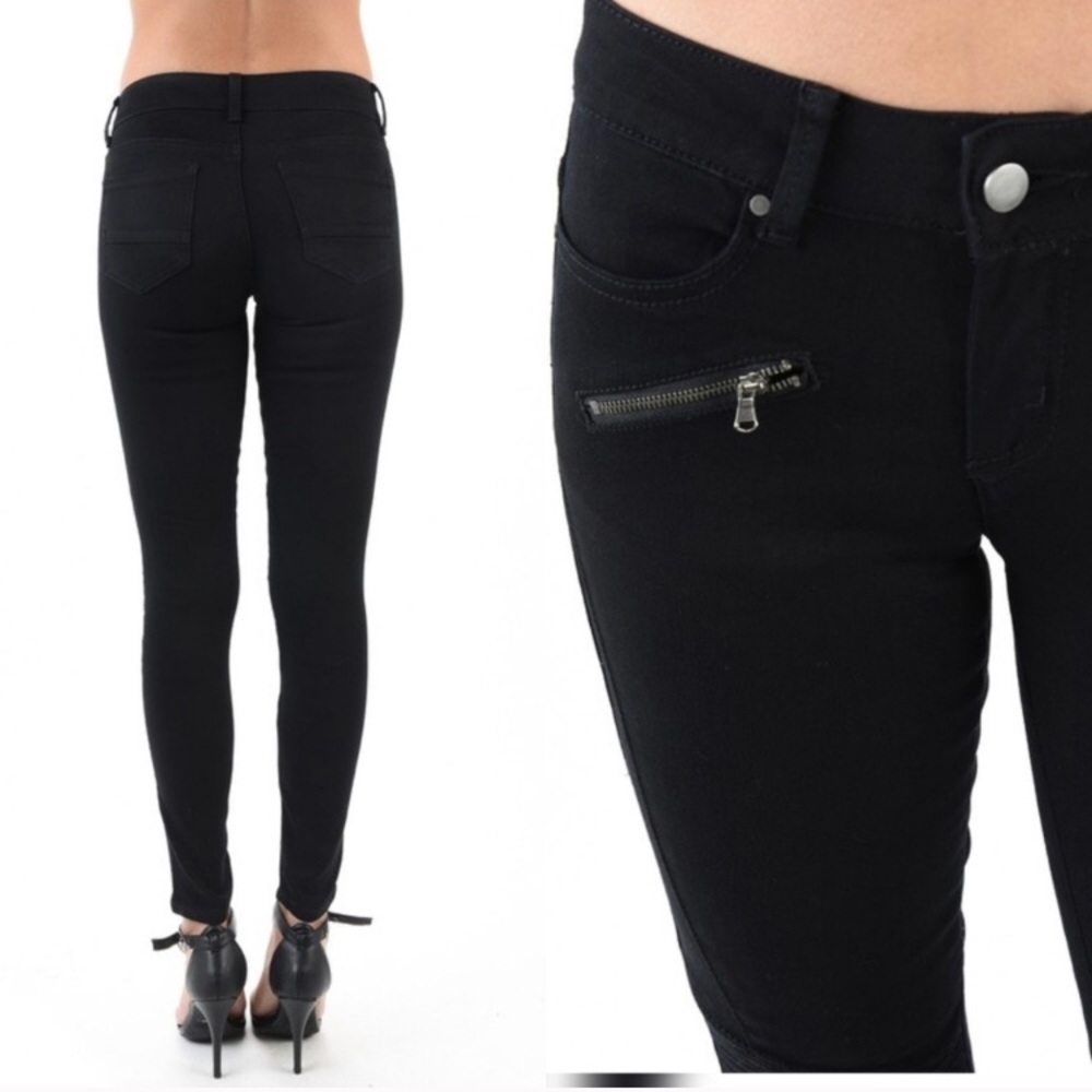Last 1! šBlack Moto Jeans - Picture 2 of 5