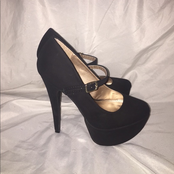 Platform heels - Picture 2 of 3