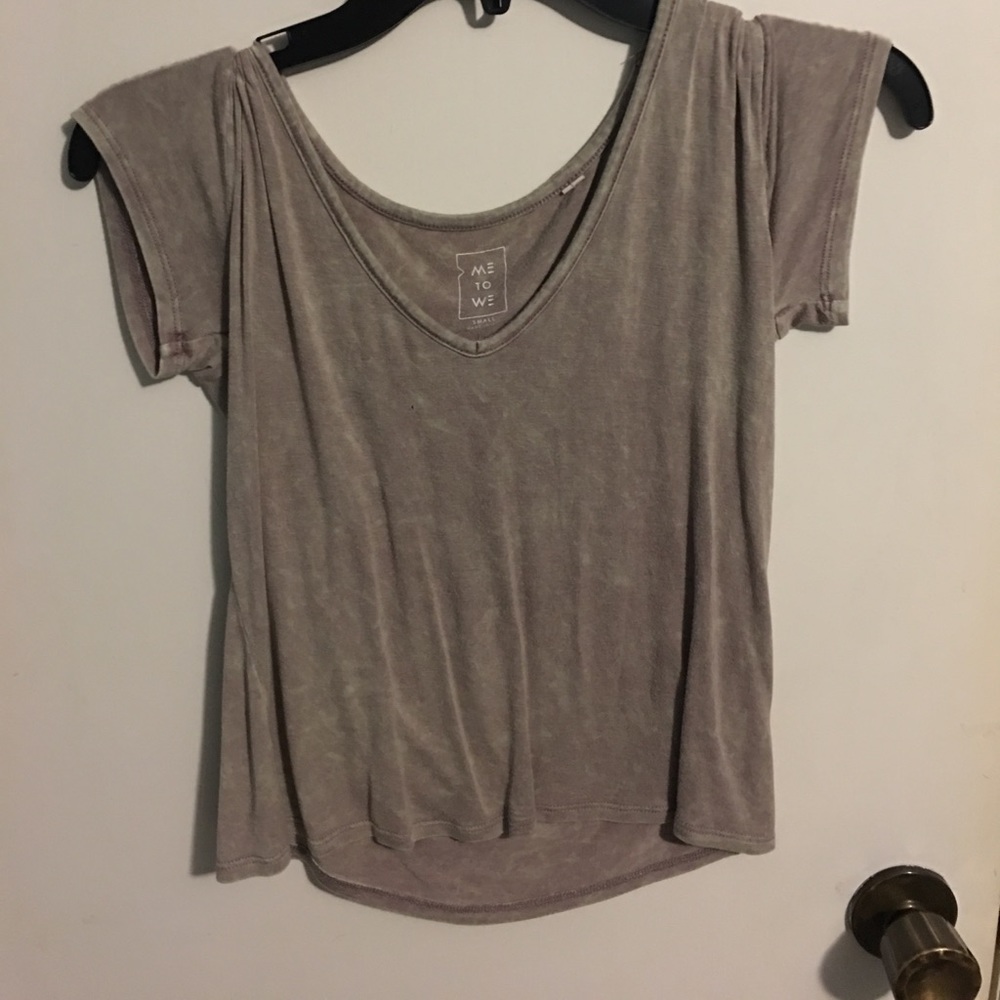 Crop too v neck