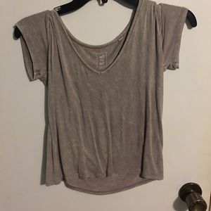 Crop too v neck