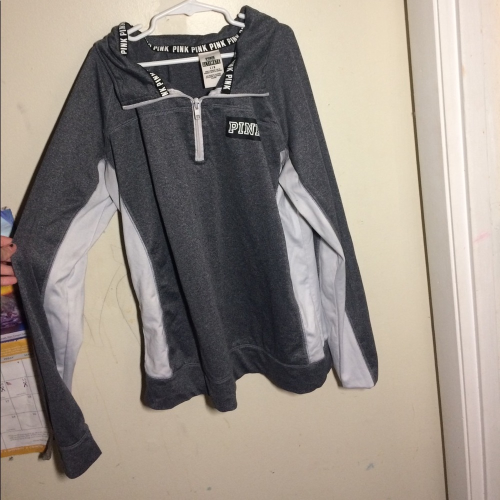 VS PINK 1/4 pullover