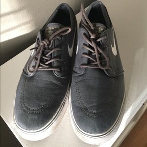 Nike janoski surf skate shoe men's size 11