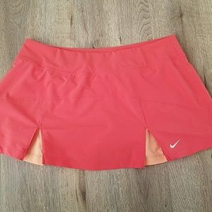 NIKE Dri-Fit Tennis Skirt in orange, coral, peach NIKE Dri-Fit Tennis Skirt in orange, coral, peach